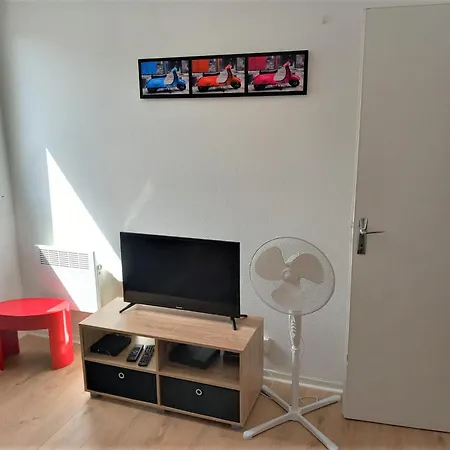 Διαμέρισμα Le Zen -studio Equipe- Wifi Fibre- Centre Avec Parking